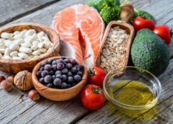 Wellhealthorganic.Com: Easy Way To Gain Weight Know How Raisins Can Help In Weight Gain