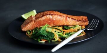 Traveling on a Special Diet: Gluten-Free, Vegan, and Other Options in the USA